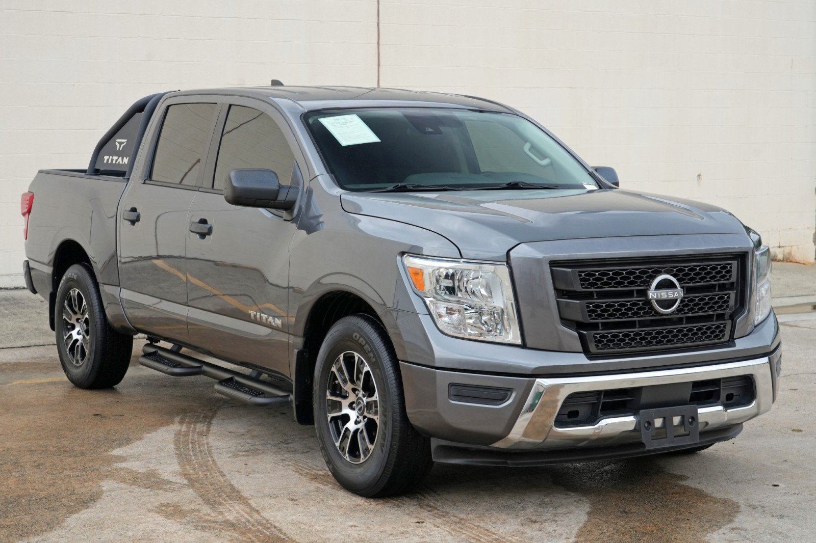 Used 2023 Nissan Titan SV w/ Accessory Utility Package RWD image 44