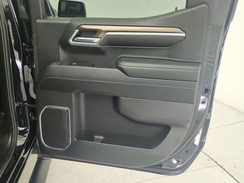 Certified 2024 Chevrolet Silverado 1500 RST w/ Texas Edition Plus RWD image 34