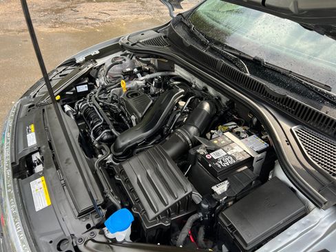 Used 2024 Volkswagen Jetta SE image 34