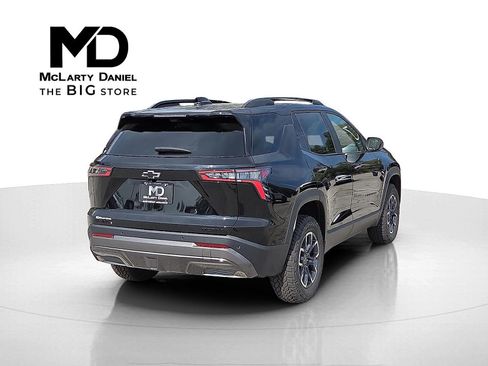 New 2026 Chevrolet Equinox ACTIV w/ Safety and Technology Package image 5