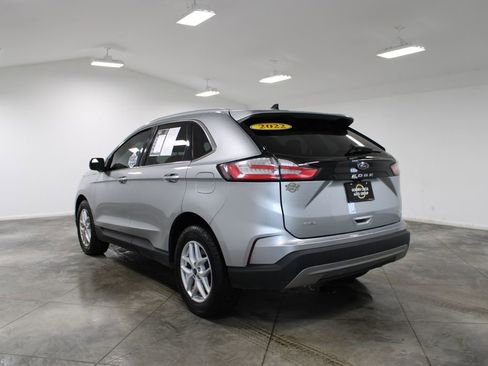Used 2022 Ford Edge SEL w/ Convenience Package image 7