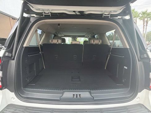 Used 2023 Ford Expedition Max Limited RWD image 12