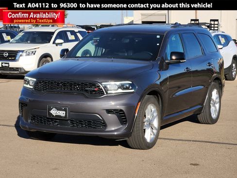 Used 2024 Dodge Durango GT image 1