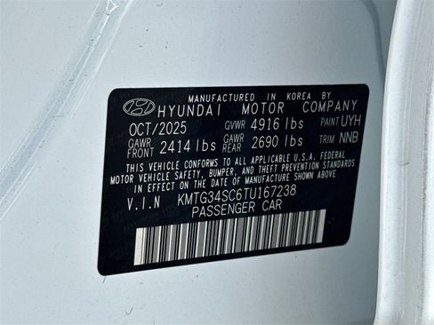 New 2026 Genesis G70 2.5T Prestige image 33