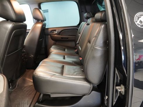 Used 2013 Chevrolet Avalanche LT w/ Suspension Package, Off-Road image 25