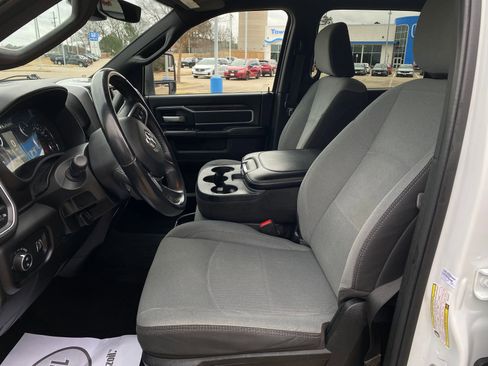 Used 2024 RAM 2500 Big Horn image 11