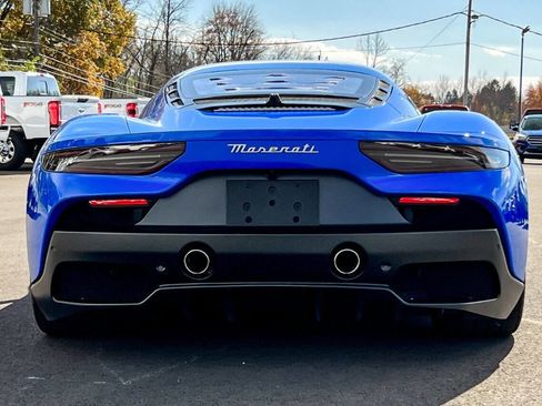 Used 2022 Maserati MC20 Coupe image 5