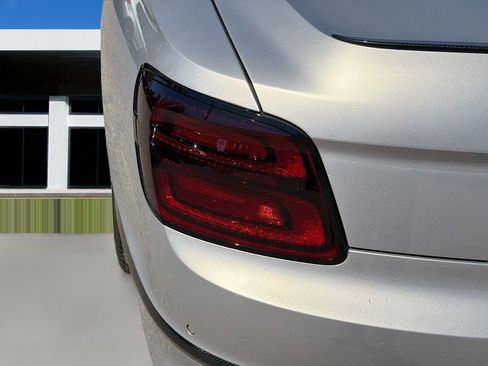 Used 2024 Bentley Flying Spur W12 image 11