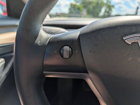 Used 2022 Tesla Model 3 Long Range AWD/4WD image 20