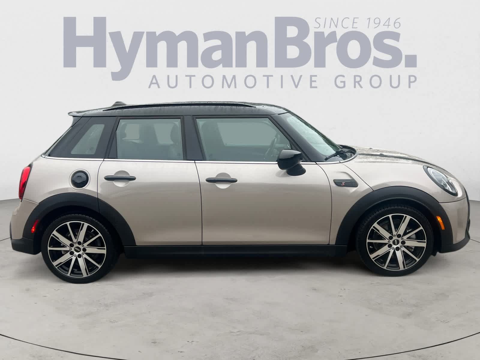 Used 2022 MINI Cooper S w/ Premium Package FWD image 2