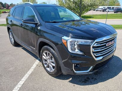 Used 2024 GMC Terrain SLT