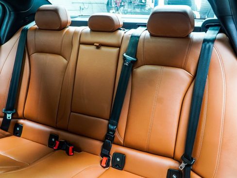 Used 2022 Alfa Romeo Giulia Ti image 40