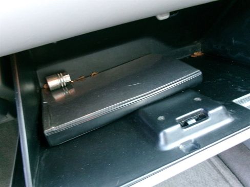 Used 2002 Toyota Camry XLE image 42