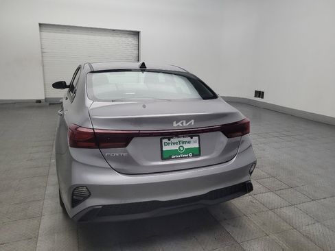 Used 2024 Kia Forte LXS FWD image 6