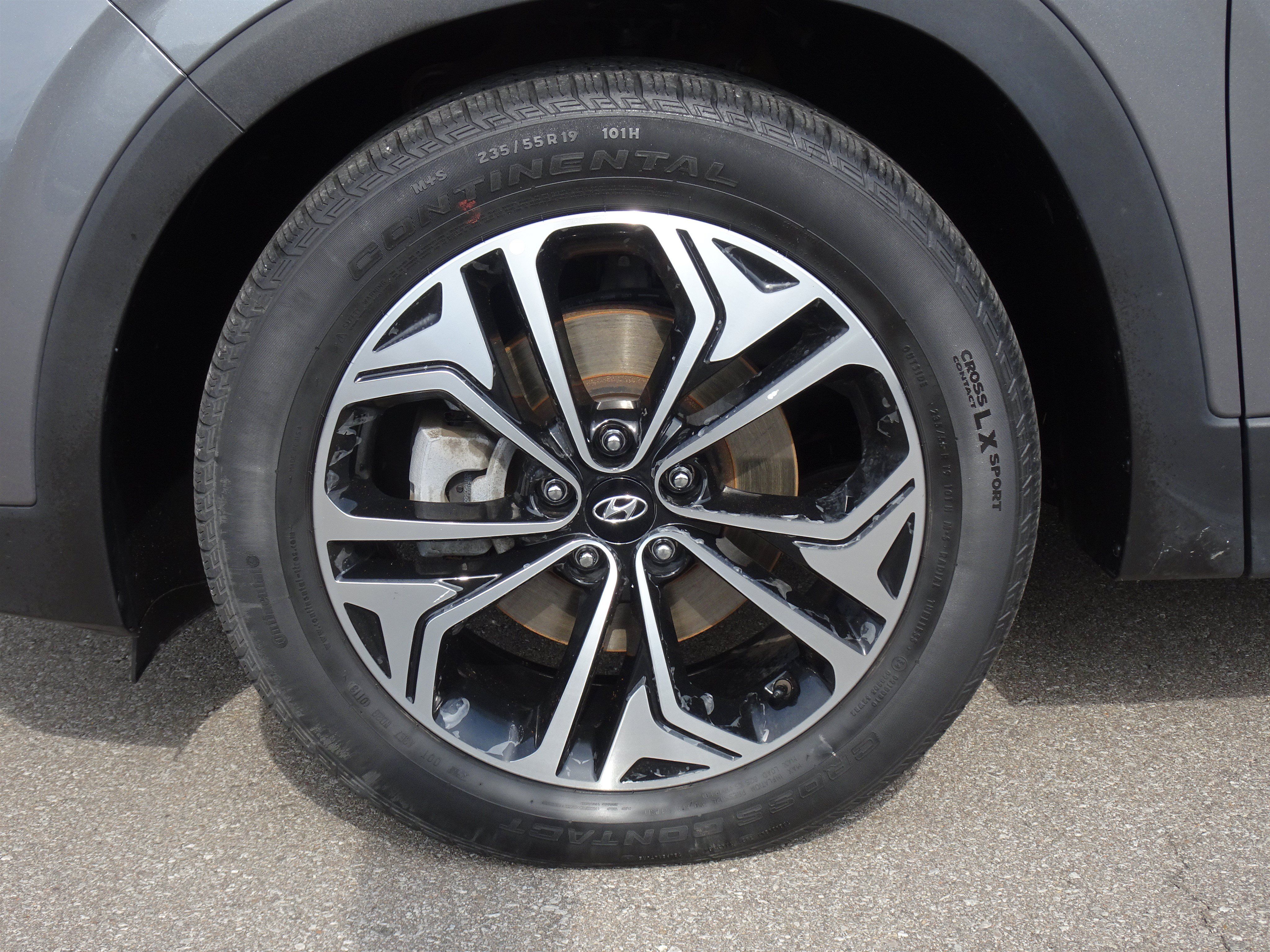 Used 2019 Hyundai Santa Fe AWD image 33