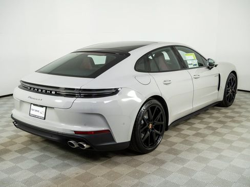 New 2026 Porsche Panamera 4 E-Hybrid image 29