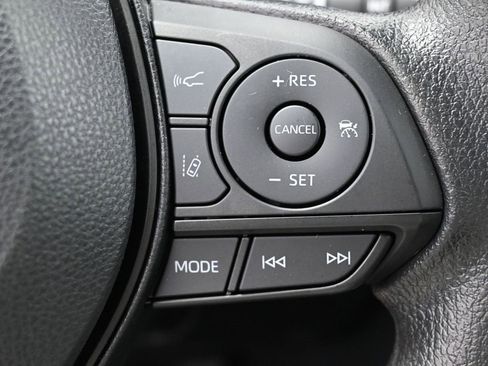 Certified 2025 Toyota RAV4 XLE image 18