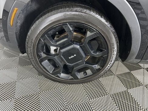 Certified 2024 Kia Sorento SX Prestige w/ Olive Brown Leather Package image 4