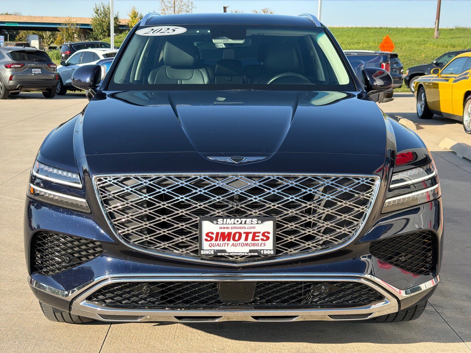 Used 2025 Genesis GV80 2.5T Standard AWD/4WD image 3