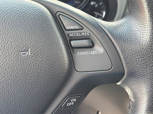 Used 2017 INFINITI QX50 2WD w/ Premium Package image 34