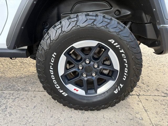 Used 2022 Jeep Wrangler Rubicon w/ Steel Bumper Group AWD/4WD image 7