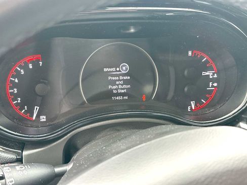 Used 2023 Dodge Durango R/T AWD/4WD image 3