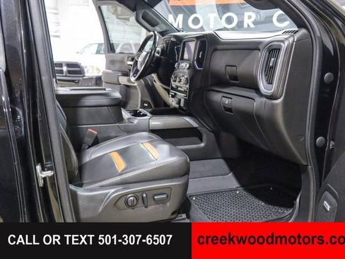 Used 2022 GMC Sierra 2500 AT4 w/ AT4 Premium Plus Package AWD/4WD image 13