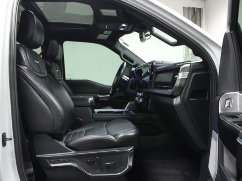Used 2026 Ford F250 Platinum AWD/4WD image 16