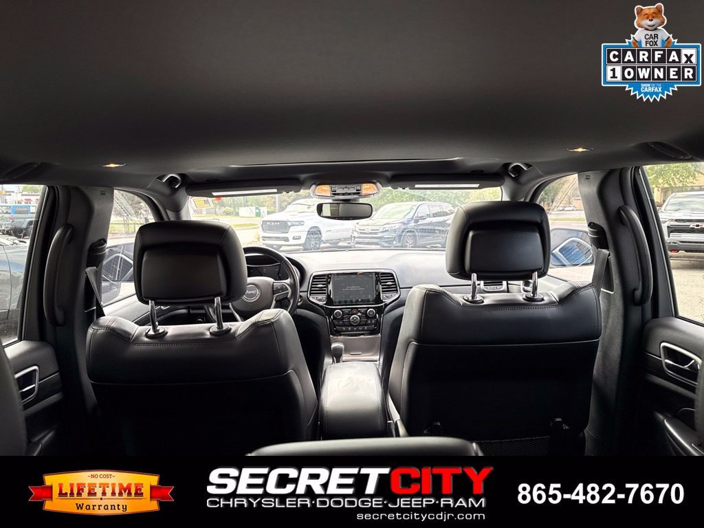 Used 2022 Jeep Grand Cherokee Laredo X AWD/4WD image 18