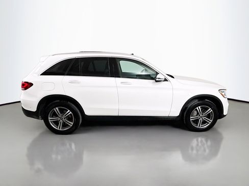 Used 2022 Mercedes-Benz GLC 300 4MATIC image 8