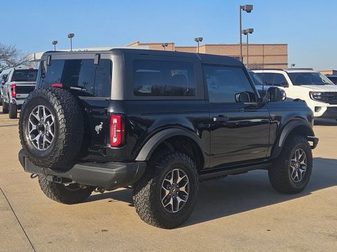 Used 2024 Ford Bronco Badlands image 5