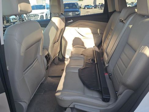 Used 2014 Ford Escape Titanium FWD image 16