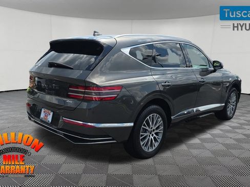 Used 2025 Genesis GV80 2.5T Standard AWD/4WD image 8