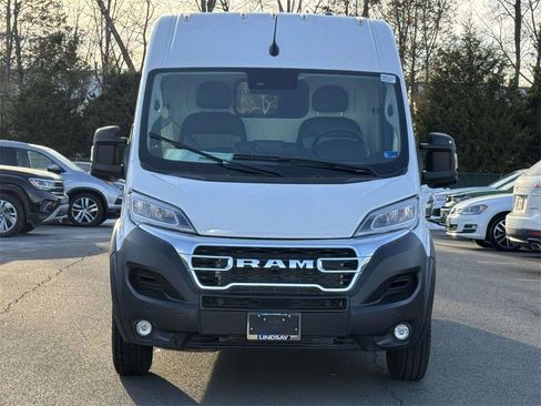 New 2026 RAM ProMaster 2500 w/ Quick Order Package 22G SLT image 2