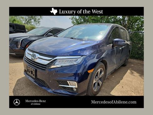 Used 2020 Honda Odyssey Touring image 1