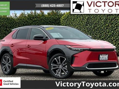 Certified 2023 Toyota bZ4X FWD image 1