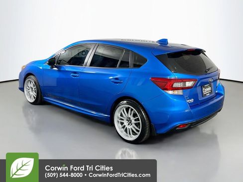 Used 2020 Subaru Impreza 2.0i Sport image 11