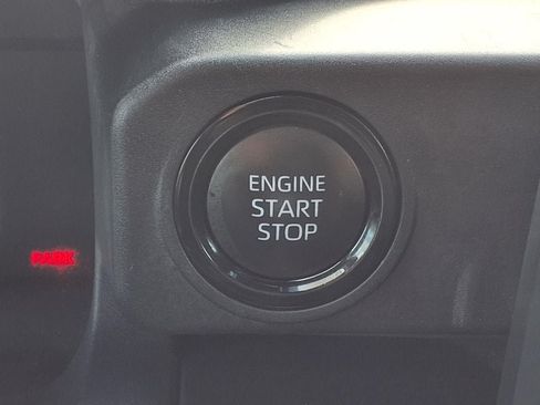 Used 2024 Toyota Tacoma SR RWD image 14