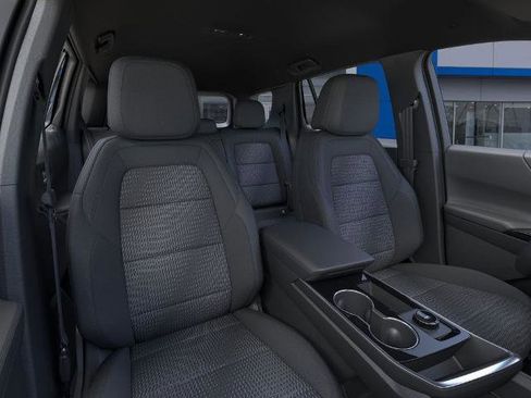 New 2026 Chevrolet Equinox LT w/ Safety and Technology Package AWD/4WD image 16