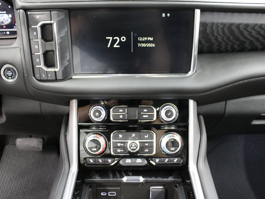 Used 2023 GMC Yukon XL Denali AWD/4WD image 21