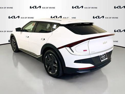 New 2026 Kia EV6 Light RWD image 5