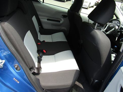 Used 2012 Toyota Prius C Two FWD image 20
