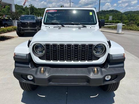 Used 2026 Jeep Wrangler Unlimited Sport AWD/4WD image 31