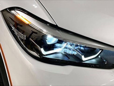 Used 2019 BMW X5 xDrive40i w/ Premium Package 2 image 30