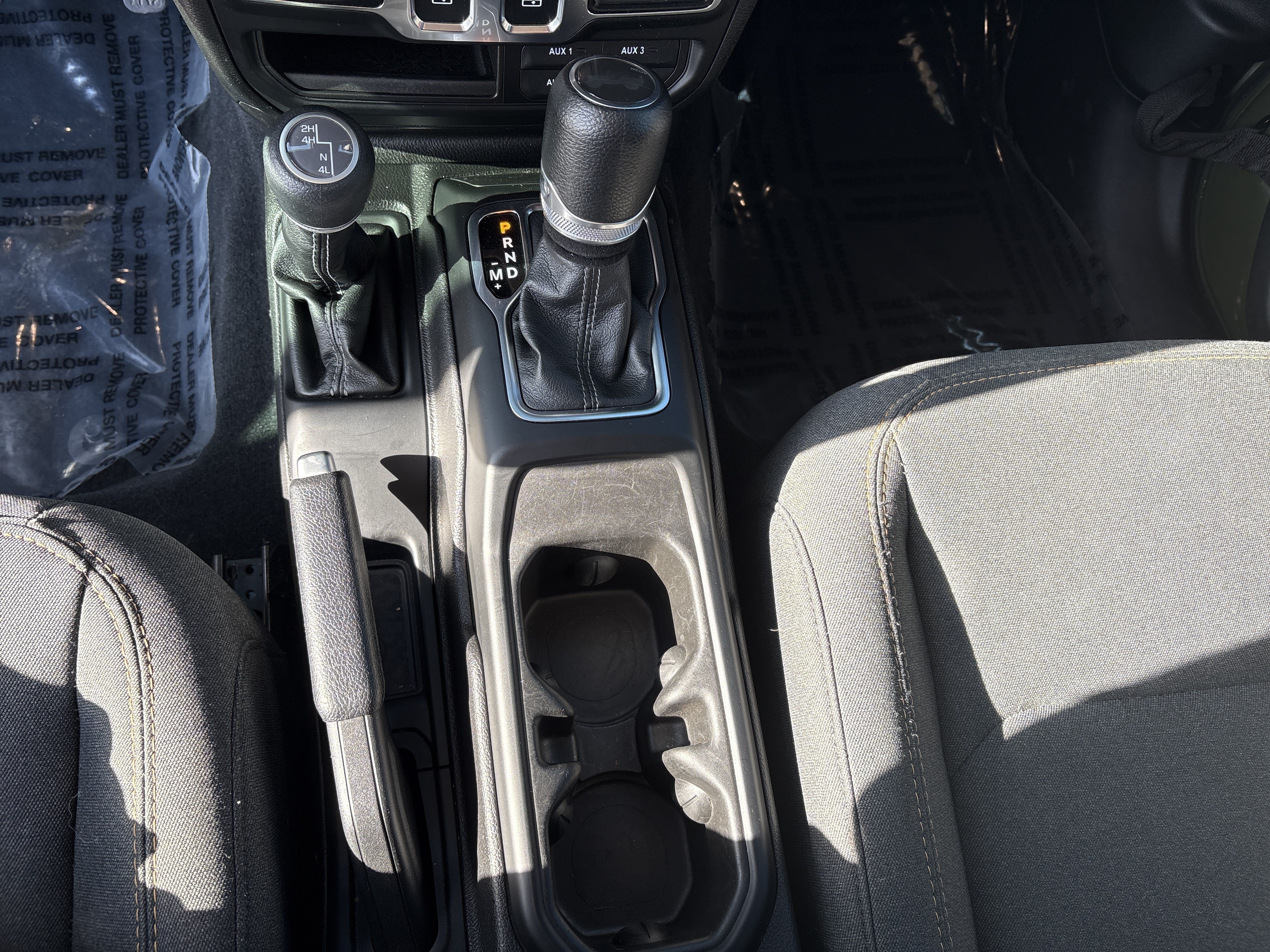 Used 2024 Jeep Wrangler Sport AWD/4WD image 20