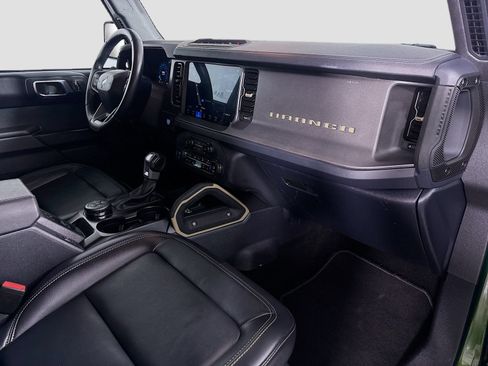 Used 2025 Ford Bronco Badlands AWD/4WD image 28