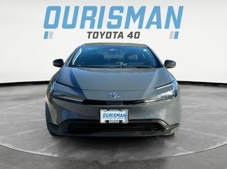 Used 2023 Toyota Prius LE video 1