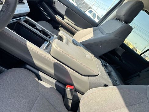 Certified 2025 Ford Expedition Active RWD image 22