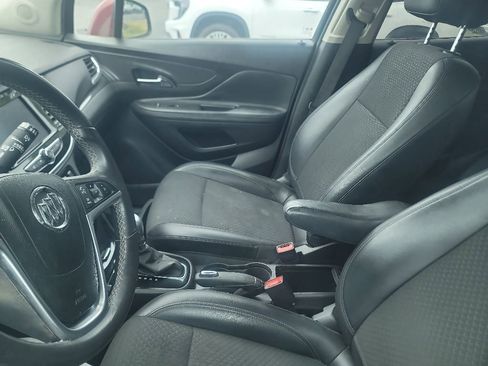Used 2022 Buick Encore Preferred w/ Safety Package AWD/4WD image 3