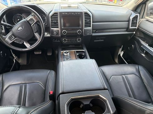 Used 2019 Ford Expedition Platinum AWD/4WD image 9